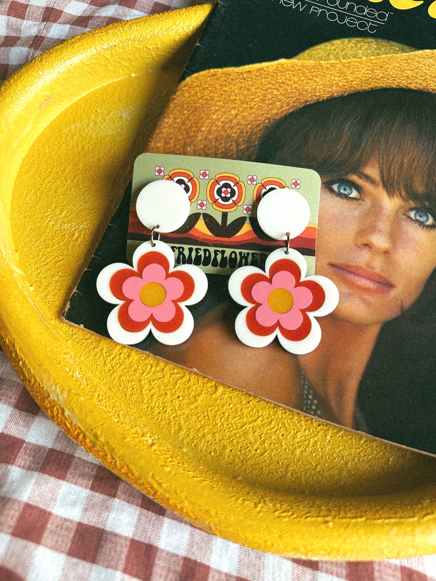 Retro Groovy Flower Earrings